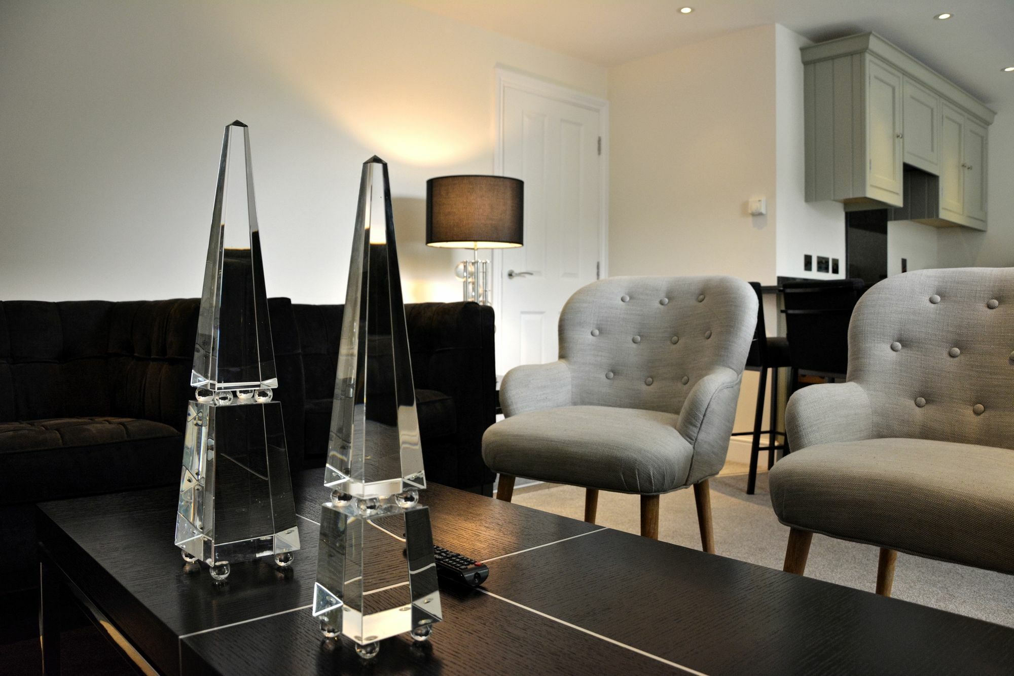 Apartemen Pinnacle Residences - *